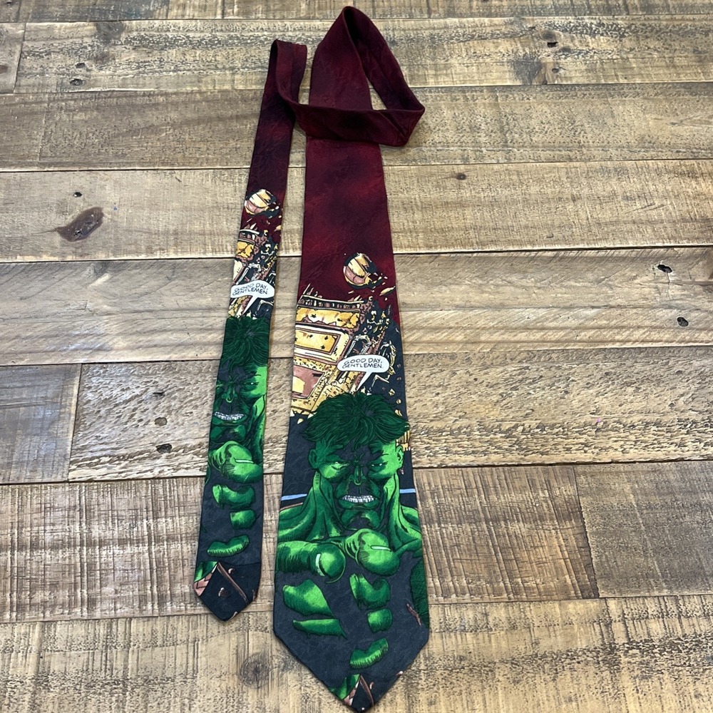Vintage 1993 Marvel Comics The Incredible Hulk Necktie 100% Italian Silk Tie